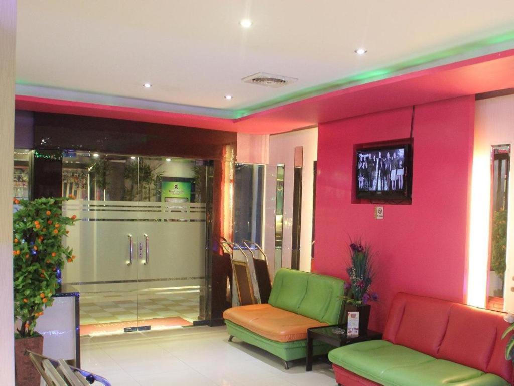 Hotel Rovi Boutique Jakarta Buitenkant foto