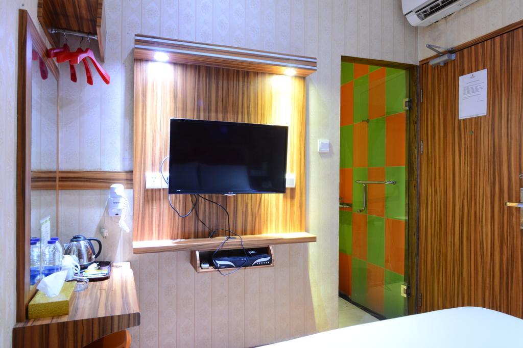 Hotel Rovi Boutique Jakarta Buitenkant foto