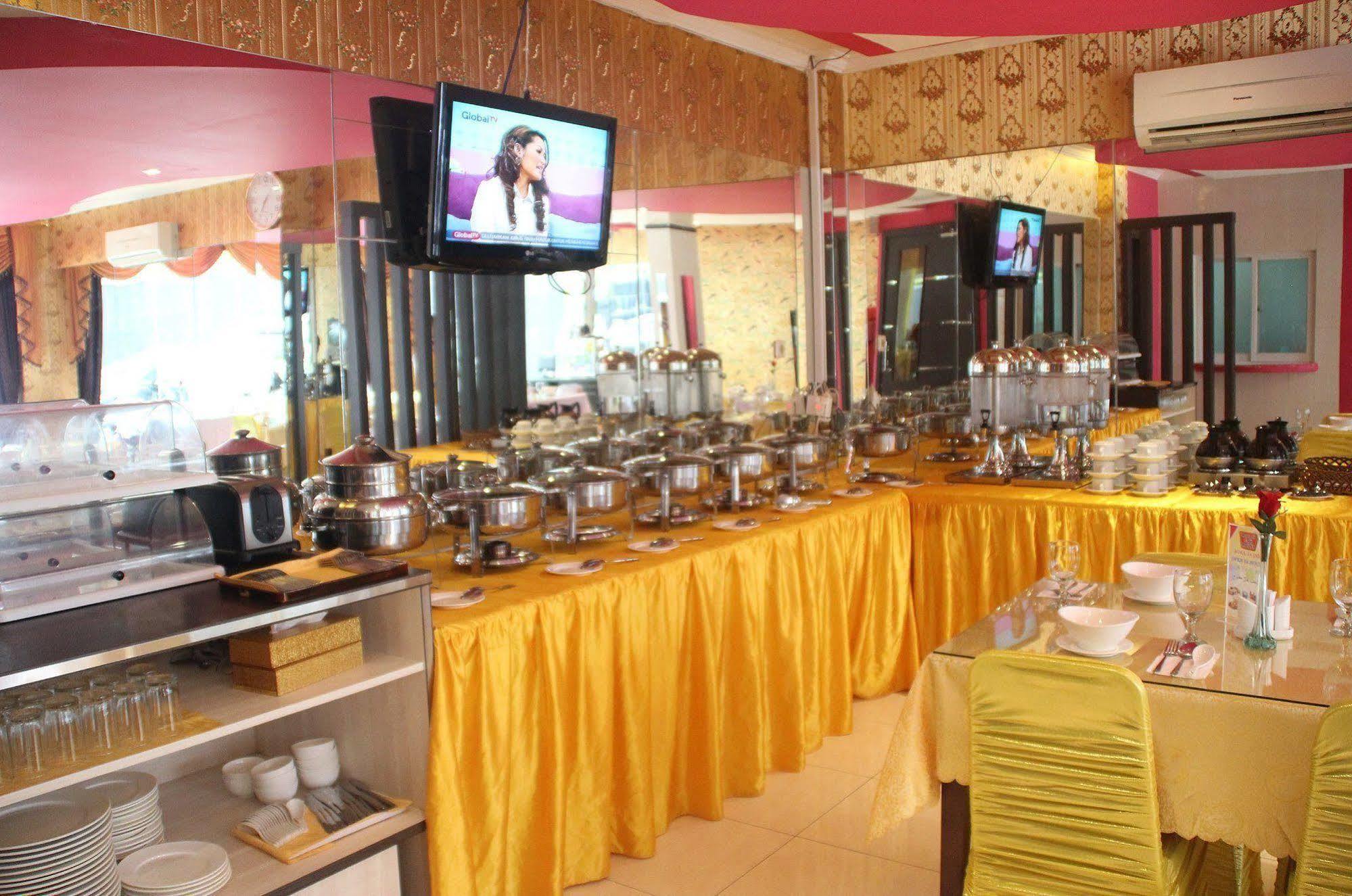 Hotel Rovi Boutique Jakarta Buitenkant foto