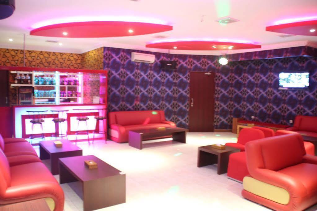 Hotel Rovi Boutique Jakarta Buitenkant foto